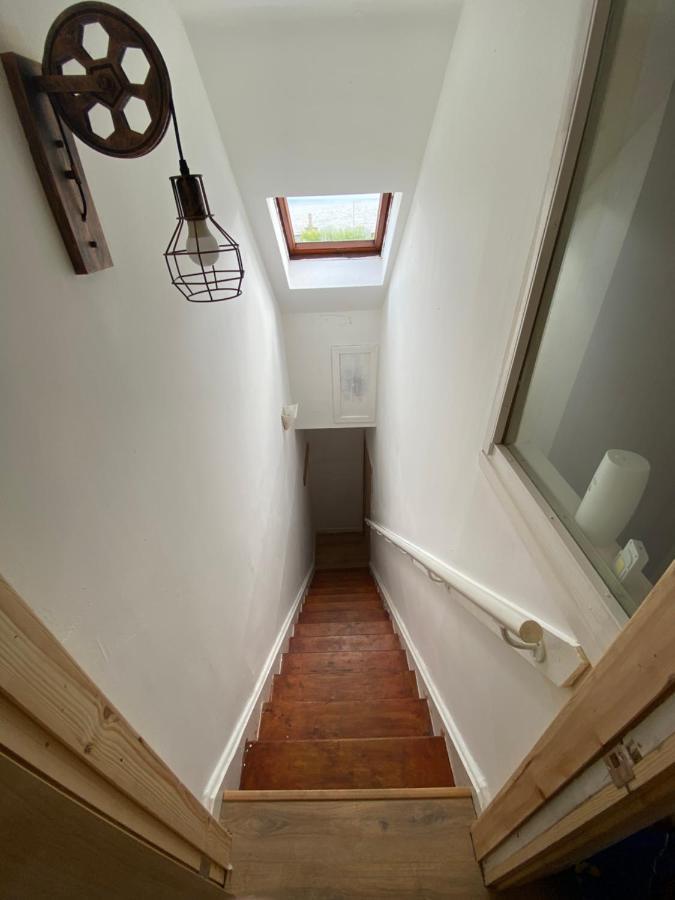 2 Bedroom Apartment In Saltcoats Town Beside The Seaside ภายนอก รูปภาพ