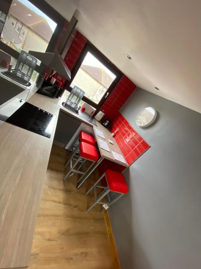 2 Bedroom Apartment In Saltcoats Town Beside The Seaside ภายนอก รูปภาพ